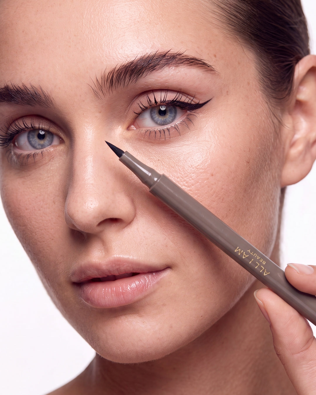 High Precision Liquid Eyeliner